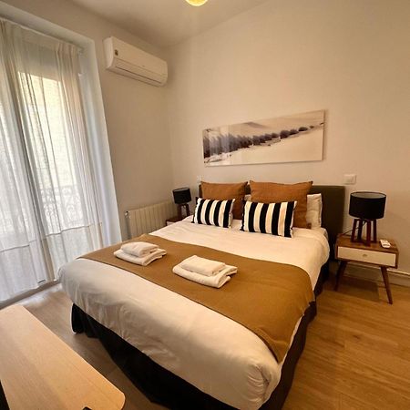 Amazing 3Bd 3Bth With 9 Balconies By Madrid4You Apartments Exterior photo