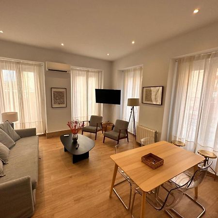 Amazing 3Bd 3Bth With 9 Balconies By Madrid4You Apartments Exterior photo