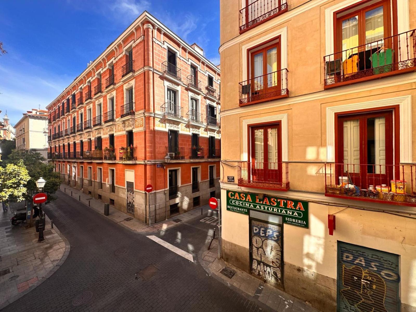 Amazing 3Bd 3Bth With 9 Balconies By Madrid4You Apartments Exterior photo